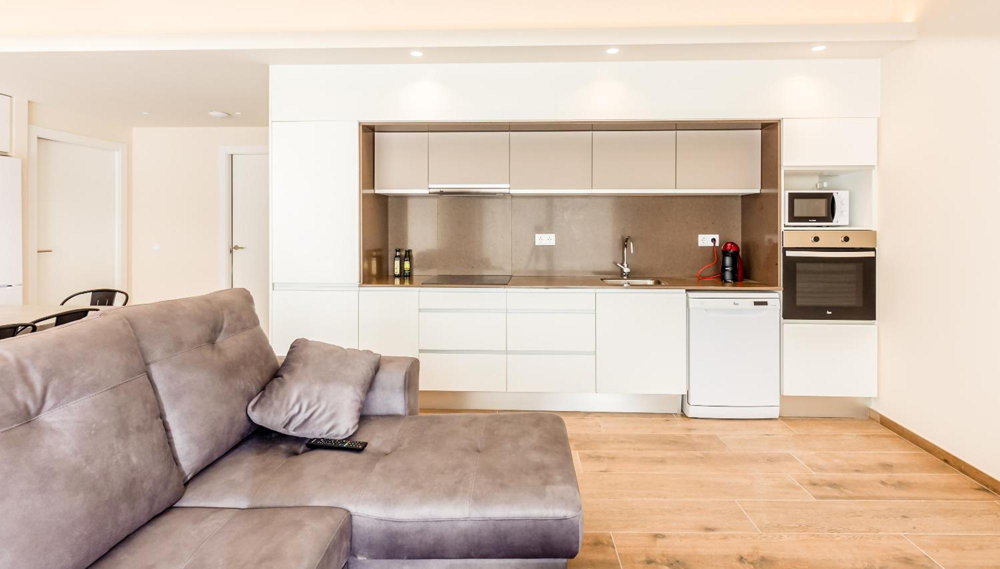 Can Cintet 3 Apartamento Con Terraza En Besalú Exteriör bild
