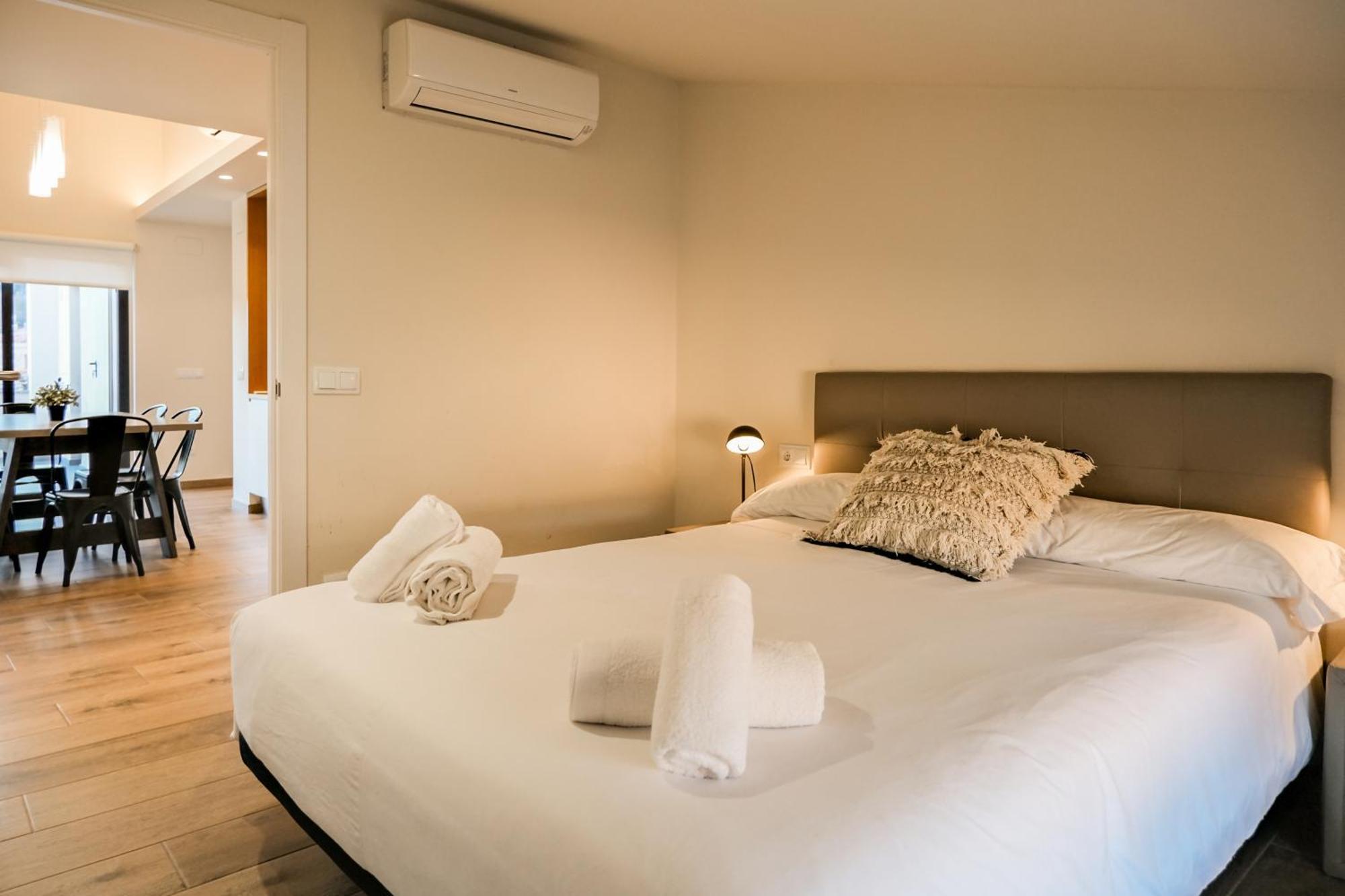 Can Cintet 3 Apartamento Con Terraza En Besalú Exteriör bild