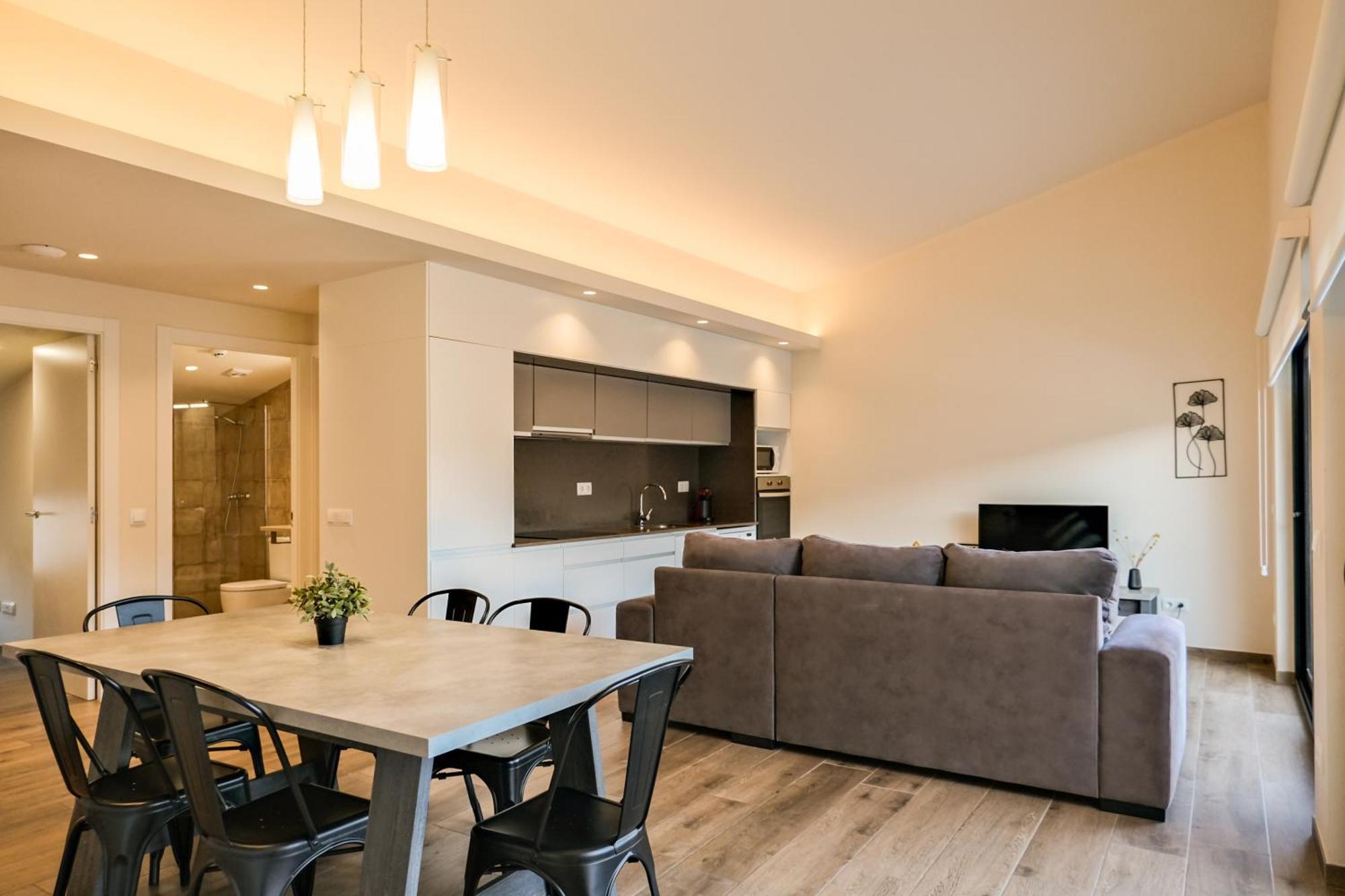 Can Cintet 3 Apartamento Con Terraza En Besalú Exteriör bild