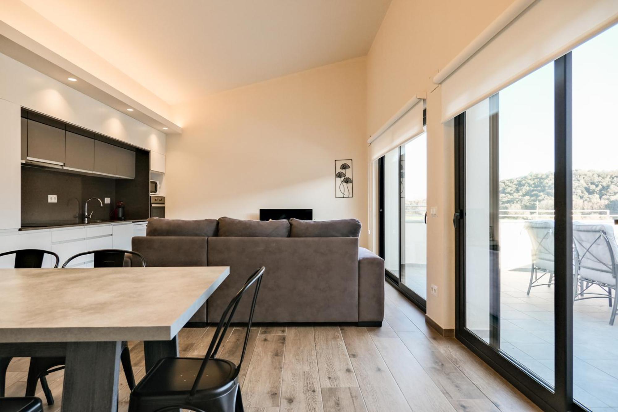 Can Cintet 3 Apartamento Con Terraza En Besalú Exteriör bild