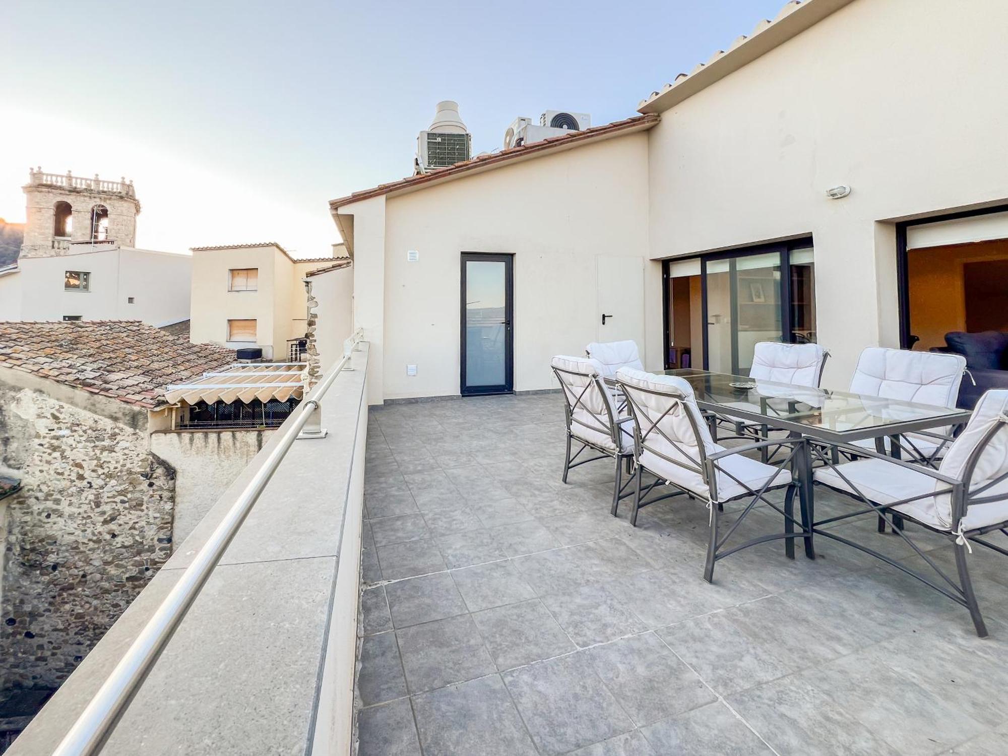 Can Cintet 3 Apartamento Con Terraza En Besalú Exteriör bild